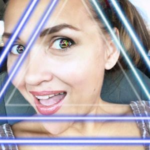 Meet your Posher, Kelli